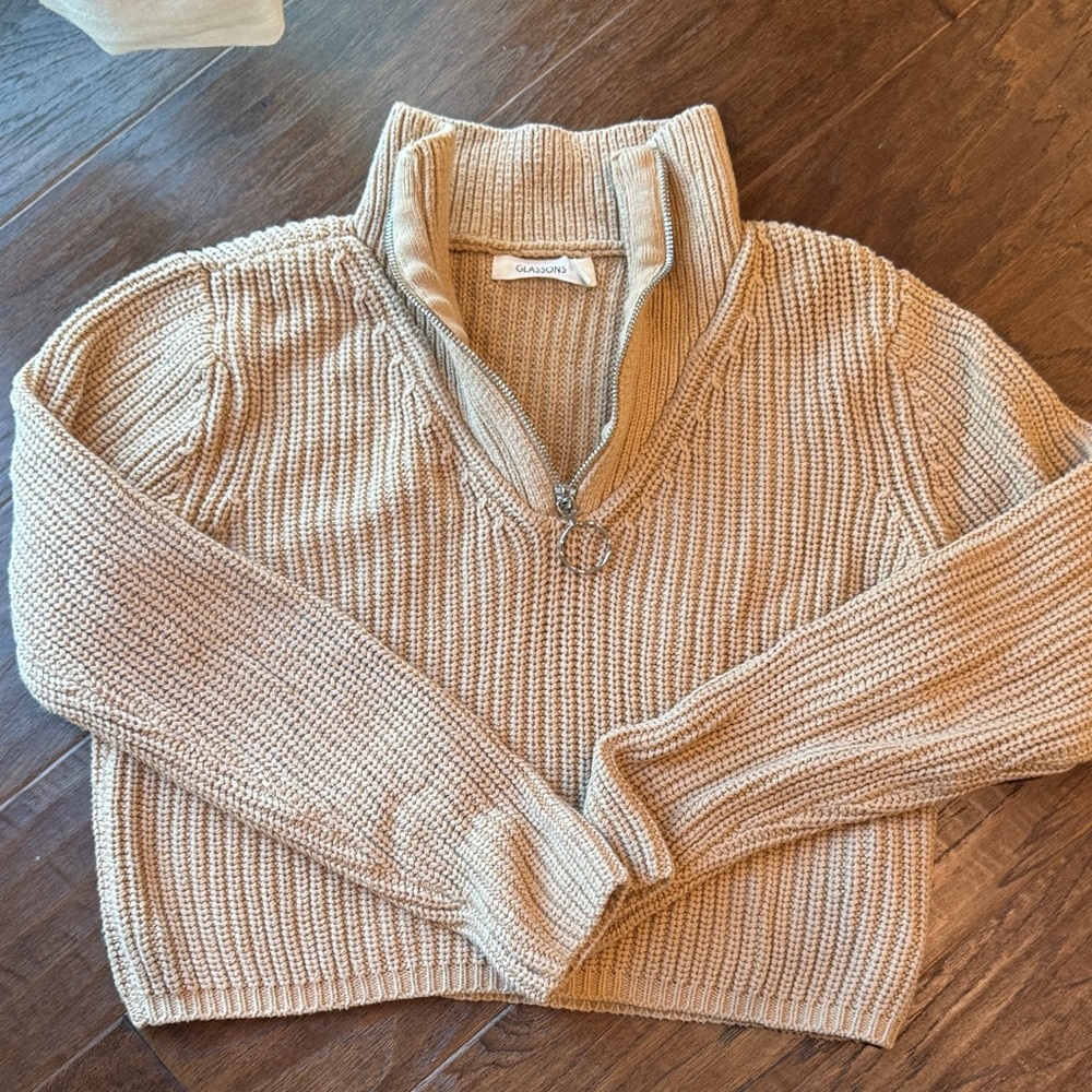Glassons Women's Sweater in Beige